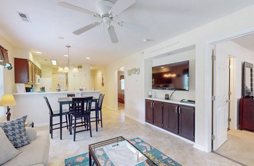 Longs Condo | Balcony & Pool Access: 'Longs Cozy Haven'