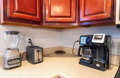 Charlotte House | Ballantyne Area Townhome - Pet Friendly