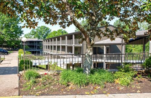 Lucas Resort | Barren River Lake State Resort Park