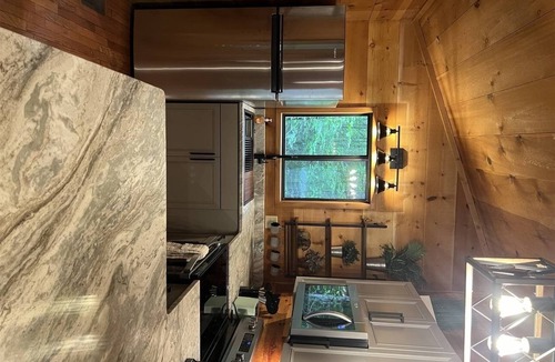 Sautee Nacoochee House | Bavarian Hideaway 43