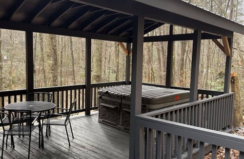 Sautee Nacoochee House | Bavarian Hideaway 43