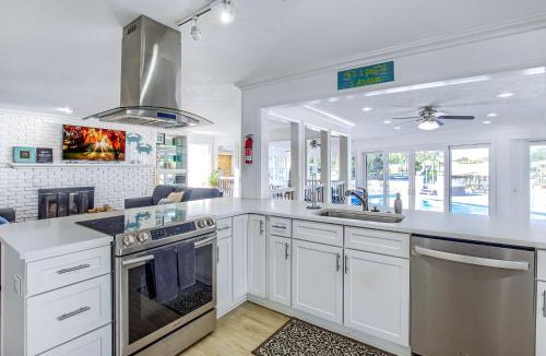 Woodlawn House | Bay Shore