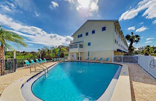 Indian Shores House | Bay View Villas #118