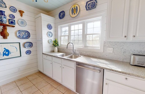 Tybee Island Condo | Bay View Villas 209 | Panoramic Views, Community Pool