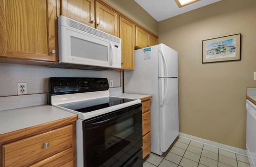 Pensacola Beach Condo | 🌅Bay Views-Pool Front-Pet Friendly-Bayside Beach-1BR LaBahia 128🌅