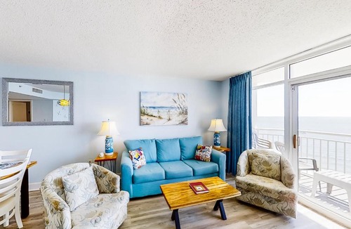 Crescent Beach Hotel | Bay Watch 1237