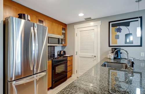 Baytowne Wharf Condo | Bayfront 1BR ~ Golf Cart ~ Sunset Views Included