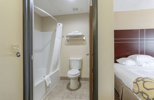Bowling Green Hotel | Baymont by Wyndham Bowling Green