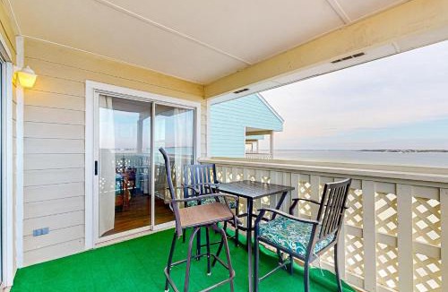 Pensacola Beach Apartment | Bayview Beach Escape