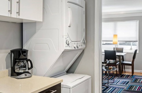 Buckhead Apartment | (BC2bK) World Cup Midtown 2BR Condo for Groups or Families
