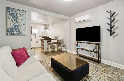 Ocean Cay Apartment | Beach 5 Villas - Immaculate 300 steps from the Ocean