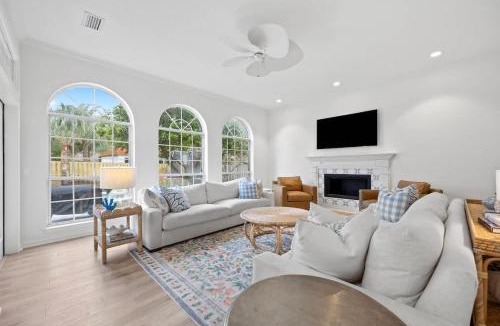 Jacksonville Beach House | Beach Bliss on the Boulevard - Team Joseph Ellen