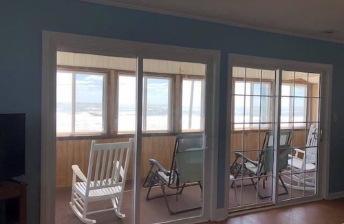 Ocean City Beach Cottage | Beach Breezes – Coastal Comfort with Stunning Ocean Views