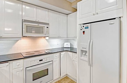 Navarre Beach Condo | Beach Colony West 11C Gulf-front 3BD/3BA Condo Navarre Beach!