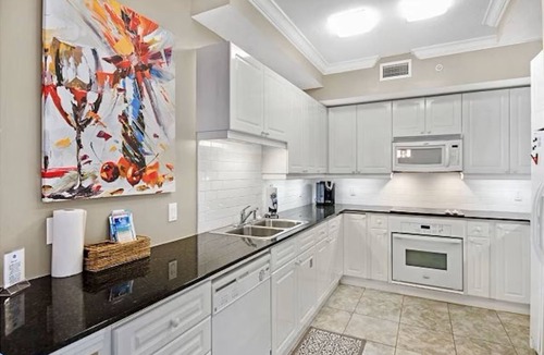 Navarre Beach Condo | Beach Colony West 11C Gulf-front 3BD/3BA Condo Navarre Beach!