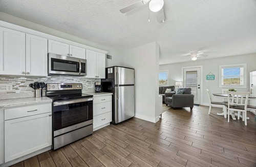 Fernandina Beach House | Beach Cottage Steps to Shore Walk to Main Beach Park Amelia Island