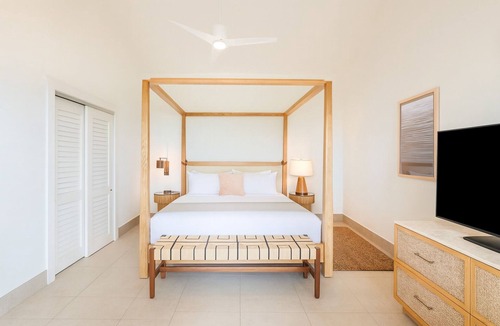 Islamorada Hotel | Beach Heaven | 6 mi to Robbies | Tarpon Feeding Experience
