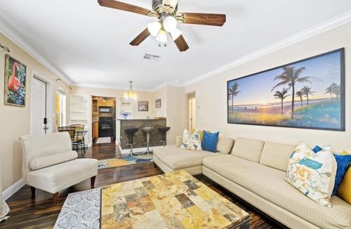 Lauderdale-by-the-Sea House | Beach House - 2BED, 2BATH, Private - Walk to Beach