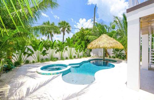 Sarasota House | Beach Views