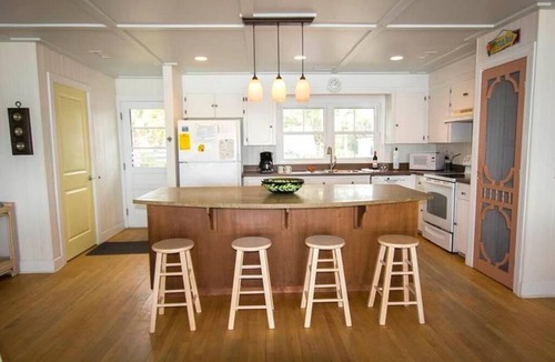Edisto Island House | Beachfront 4 BR, 3 bath, sleeps 12 - Hot Tub! Fantastic Views!