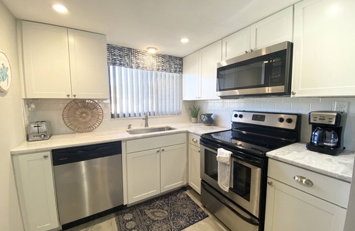 Ormond-by-the-Sea Condo | Beachfront Condo with Pool. Book today!