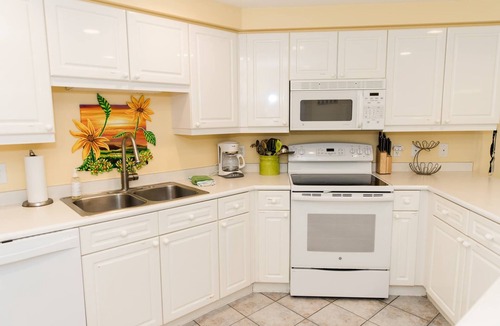Sandestin Condo | BEACHFRONT! Free Tram! Spring Break Deals! Low Rates! No Owner Fees! Top Reviews