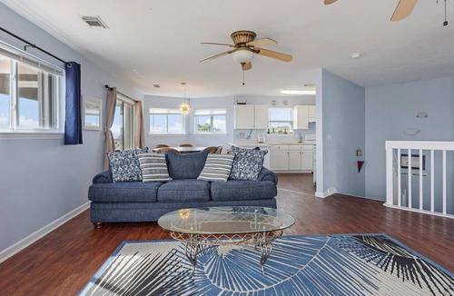 Alligator Point House | BEACHFRONT! Million Dollar Views! Panoramic views of the Gulf! Fall Discounts!