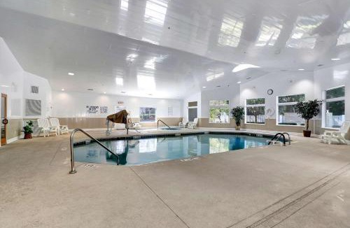 Palmetto Dunes Villa | Beachside Bliss Villa with Pools & Tennis