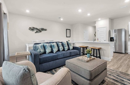 Gulf Breeze House | Beachy Gulf Breeze Home | Family & Pet Friendly