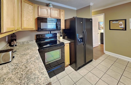 Tybee Island House | Beachy Keen | Tybee Retreat, Perfect for Groups!