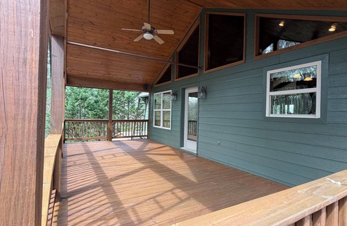 Unaka House | “Bear Paw Resort” View’s, Privacy, Covered decks, Outdoor spaces, Easy access