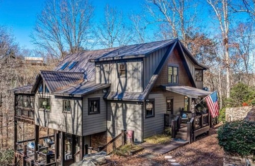 Mineral Bluff House | Bear Walk, Relax on the Toccoa River