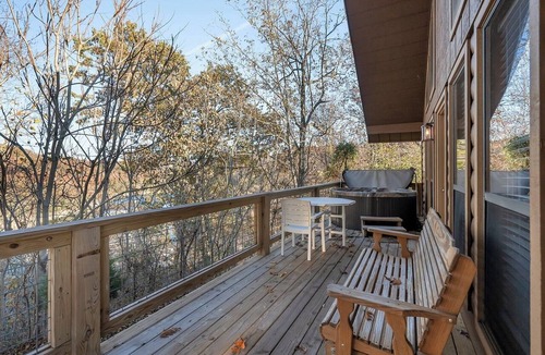 Celina Cabin | Beautiful 2-Bedroom Chalet .5 Miles from Dale Hollow Lake #4