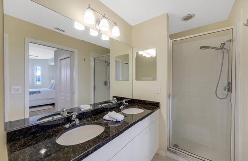 Naples Apartment | Beautiful 2 bedroom condo w/Golf Membership Included