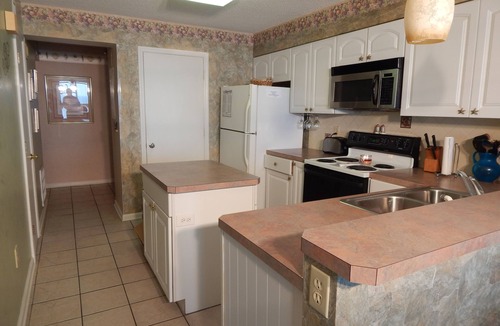 Crescent Beach Condo | Beautiful 3 Bedroom Beachfront Condo, In Family Friendly North Myrtle Beach
