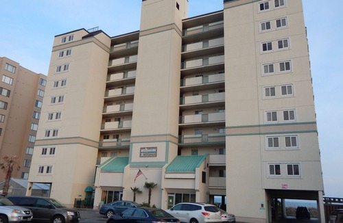 Crescent Beach Condo | Beautiful 3 Bedroom Beachfront Condo, In Family Friendly North Myrtle Beach