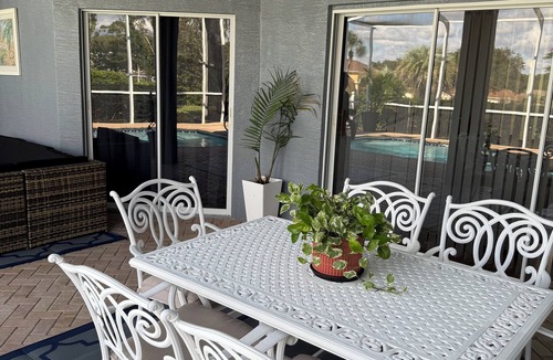Spring Hill House | Beautiful 3-bedroom Vacation Home located in beautiful Brooksville Fl