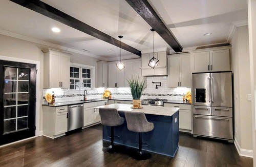 Lexington House | Beautiful 3 Level Executive home w/ HOT TUB!