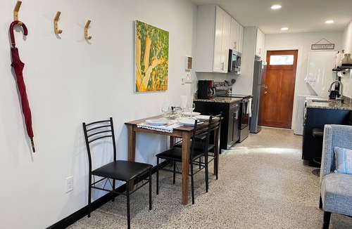 Griffin Heights House | Beautiful and Very Clean Remodel! Close to FSU, Down Town Area and Restaurants