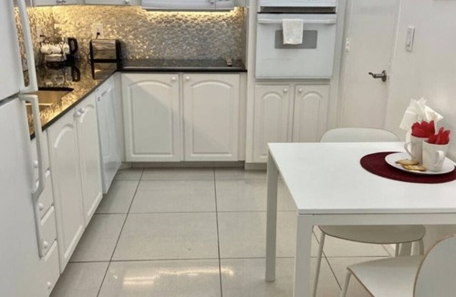 Hollywood South Central Beach Apartment | Beautiful apartment on the beach! 1B-1B