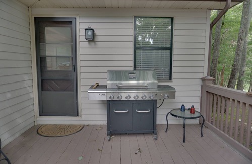Tate House | Beautiful bungalow w/golf, pool, hiking, dining