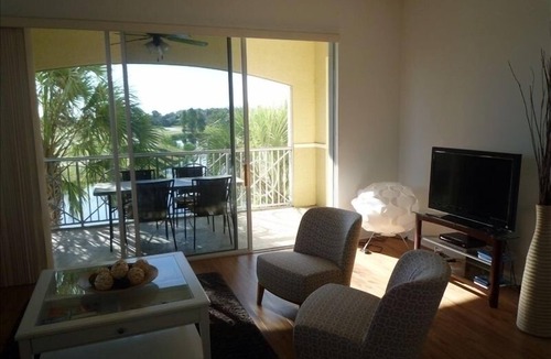 Braden River Condo | Beautiful Condo Located on an Amazing Private Golf Community