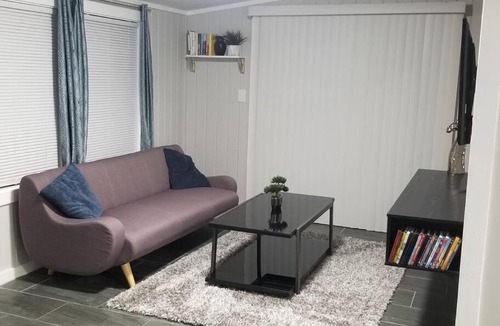 Vacation Village House | Beautiful cottage near Lake Louisa & mins from Disney, Vehicle Rental Available