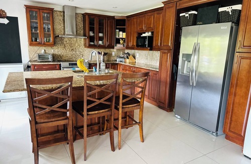 Weston House | Beautiful Country Home in South Florida