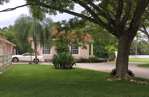 Loxahatchee Cottage | Beautiful guest house on horse farm Wellington Equestrian Festival