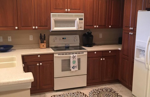 Burnt Store Condo | Beautiful harbor views and beautifully furnished and decorated