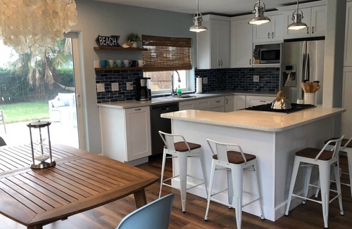 Horton Shores House | Beautiful holiday beach