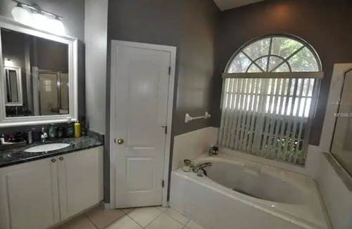 East County Civic Group House | Beautiful home in Valrico FL