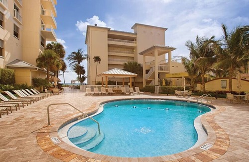 Pompano Beach Condo | Beautiful Hotel in Royal Vista 2BD near North Ocean Park