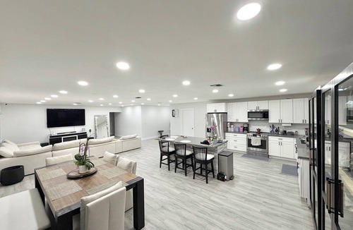 Boca Raton House | Beautiful Modern 4BR Boca Oasis with Private Pool